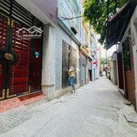 Mặt Ngõ Thông Phố Hoa Bằng 32M - 6 Tầng Nhà Mới - Ngõ 3.5M Oto Nhỏ Đỗ Cửa - Kinh Doanh 8.6 Tỷ