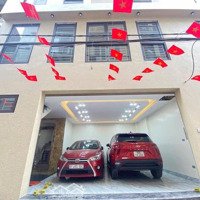 Cần Bán Nhà Khu Hàng Không Gia Thuỵ, 2 Oto Ngủ Trong Nhà, 6 Tầng Thang Máy Full Nội Thất.