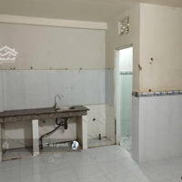 Khách Em Cần Bán Dãy Trọ 8 Phòng, 150M2/ 760 Triệu, Ngay Chợ Rạch Bắp, Full Phòng, Shr