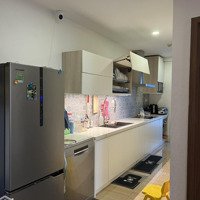 (Giá Thật) Chính Chủ Bán Căn Góc 3 Phòng Ngủ 2 Vệ Sinh115M2, Tầng Trung, View Hồ, Nhà Đẹp. Giá Bán 6,5 Tỷ Tòa C37