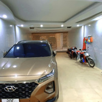 Hiếm! Phân Lô Trần Quốc Hoàn, Ô Tô Tránh, Thang Máy, Mặt Tiền Lớn, 70M2X5T