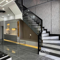 Chính Chủ Gửi Bán Nhà Phường Tân Quy, Quận 7, Diện Tích: 60M2, 2Pn 2 Vệ Sinh Giá Bán 1Tỷ820, Nội Thất Còn Mới, Shr