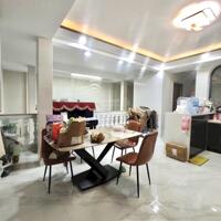 Nhà 4 tầng, 130m2, ngay Nguyễn Duy Trinh, ngang hiếm 7m, nhỉnh 8 tỷ