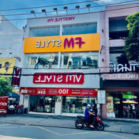 Hàng Hiếm! Bán Nhà Góc 2Mt Nam Kỳ Khởi Nghĩa, Q.pn - Nh 15X10M, 4 Tầng, Hđt 200 Triệu - Giá Bán 35 Tỷ