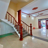 Nhà 3 Tầng Mê Lệch Mặt Tiền Tú Mỡ - Vỉa Hè Rộng - Ở Ngay, Kinh Doanh Tốt Giá Chỉ 7.2 Tỷ