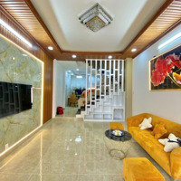 Siêu Phẩm Nhà Bùi Đình Tuý Rộng - Đẹp - Mới - Giá Thương Lượng Cao