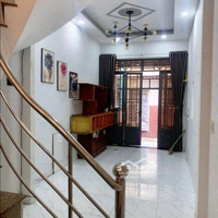 Bình Thạnh - Lê Quang Định - 50M2 -Hẽm Xe Hơithông - 3 Tầng Btct - 3 Phòng Ngủ- Mới Đẹp Ở Ngay - Chỉ 2.6 Tỏi