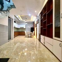 Bán Gấp Nhà Lê Quang Định Giảm Sâu