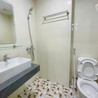 Cho Thuê Căn Hộ Ban Công Mới Keng Ban Công Máy Giặt Riêng ở Tân Cảng gần Hàng Xanh quận Bình Thạnh