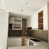Cho Thuê 3 Phòng Ngủ Nội Thất Cơ Bản Chung Cư New City
