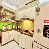 Bán nhà lô góc phố 8/3, Hai Bà Trưng, gần ô tô, kinh doanh nhỏ, ở ngay, 5 tầng 36m2 giá 6.2 tỷ