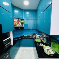 Bán Nhà 5 Tầng, Trung Tâm Quận 3, Lê Văn Sỹ, Xe Hơi Ngủ Trong Nhà, 6X12M, 20 Tỷ
