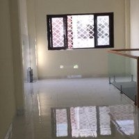 Cho Thuê Nhà Mặt Tiền Nguyên Căn 200M2, 1 Trệt, 1 Lững, 2 Lầu Đường Phạm Thế Hiển Quận 8