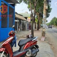 Bán Nhà Mặt Tiền Kinh Doanh đường 20m, giá rẻ 4,3 m x 20m chỉ 3,6 tỷ