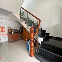 Nhà bán phường Tân Hiệp cách đường Nguyễn Ái Quốc 50m sổ hồng 252m2 giá chỉ còn 8,8 tỷ