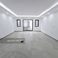 Bán Nhà Riêng Đẹp Tại Liễu Giai, 8 Tỷ Vnd, 43 M2, 5 Tầng Thang Máy... Nhiều Tiện Ích