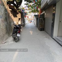 Bán Đất Thổ Cư Đại Mỗ Diện Tích 39M2 ,Ô Tô Vào Tận Nơi , Giá Bán 4.5 Tỷ ,Hai Mặt Thoáng, Liên Hệ: 0865137078