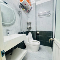Bán Nhà Bắc Từ Liêm_ Sổ Đẹp_Nở Hậu_Ngõ Thông_ 2 Thoáng_7 Chỗ Đỗ Cửa_Gần Chợ_Gần Phố_ Nhà Dân Xây.