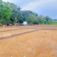Còn Lô Duy Nhất, Đẹp View Hồ, 100M2, Mt5.5, Đường 2 Ô Tô Tránh, Điện Nước Đầy Đủ, Dân Cư Hiện Hữu.