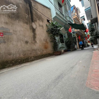 Bán Đất Tặng Nhà Cấp Bốn Ngô Quyềndiện Tích48Mmặt Tiền6M Ôtô Đỗ Cửa Vào Nhà Đường Thông
