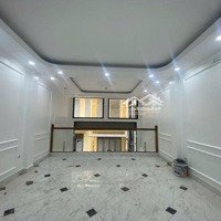 Nhà 1295 Giải Phóng 5 Tầng Thang Máy Gara Ôtô