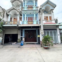 Bán Gấp Nhà 1 Trệt 2 Lầu Đường Hai Bà Trung Gần Hội Trường Đông Hoà, Dĩ An