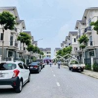 Biệt Thự 135M2 Giá Bán 50 Triệu/M Tại Đô Thị Centa Vsip , Cách Cầu Vĩnh Tuy 12Km, Cơ Hội Đầu Tư X3X4