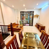 Bán Gấp Nhà 3 Tầng Thượng Cát, Vị Trí Đẹp Ô Tô Đỗ Cổng, Giá: 3,55 Tỷ, Liên Hệ: 0978685116