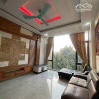 Cực Hiếm- Ô Tô Tránh- Kinh Doanh- Vị Trí Siêu Đẹp-Diện Tích50M- 5 T- Mt: 4M- Hàng Bè- Kiến Hưng- Hà Đông