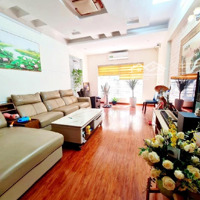 Bán Nhà Hoa Bằng - Cầu Giấy, Phân Lô, Ngõ Ô Tô Tránh, Kinh Doanh Sầm Uất, 62,5 M2, Giá Bán 16,7 Tỷ.