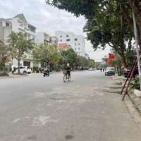 Chuyển Nhượng Căn Nhà Mặt Đường 30M, Khu Văn Cao.diện Tích90M2, Xây 4 Tầng Hướng Ttt. Giá Bán 7.6 Tỷ