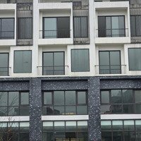 Bán Nhà 5 Tầng Xây Mới Siêu Vip, Mặt Phố Nguyễn Tất Thành 143M2, Thông 4 Sàn, Vĩnh Yên, Vĩnh Phúc