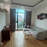 Phúc Lợi - Nguyên Căn Mới 6 Tầng - Thang Máy - Gara - Full Đồ - 13 Triệu/Th
