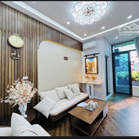 Siêu Hiếm - Phố Lò Đúc - 5 P Ra Hồ Hoàn Kiếm, Giá Chỉ 156 Triệu/M2