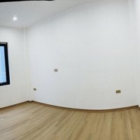 Tự Khoát Sẵn Nhà 3 Tầng Mới Xây Đẹp, Ngõ Rộng 3M Nhỉnh 4 Tỷ. Liên Hệ: 0967191661