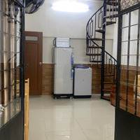 Cho Thuê Nhà Riêng Tại Đường Phạm Viết Chánh, Quận 1, Hồ Chí Minh, 8,5 Triệu, 32 M2