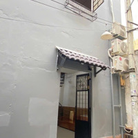 Cho Thuê Nhà Riêng Tại Đường Phạm Viết Chánh, Quận 1, Hồ Chí Minh, 8,5 Triệu, 32 M2