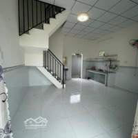 Bán Nhà 01 Trệt 01 Lầu. Cách Đường Phan Đình Phùng 100M (Gần Chợ Đêm Biên Hùng)