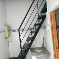 Bán Nhà Nhỏ Kế Bên Trường Tiểu Học Xtt Hóc Môn
