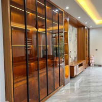 Biệt Thự An Vượng Hà Đông - Nhà 3 Thoáng - Thiết Kế Đẹp - Có Gara - Sát Công Viên