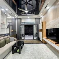 --Bán nhà đường Cửu Long, phường 2, quận Tân Bình; 4x17 - nhà mới đẹp