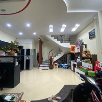 Bán Nhà Ngô Gia Tự, Long Biên, Oto Vào, Gần Ô Tô Tránh. 46M2, 4T, 6.5 Tỷ. Bãi Ô Tô Cách Nhà 5M.