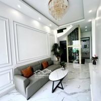 Bán Nhà Long Biên 6 Tầng ,Gara Ô Tô , Thang Máy Ở Ngay Giá Bán 7Tỷ Xíu Có Gia Lộc