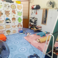 Cho Thuê Phòng Q3. Rộng Rãi Thoải Mái. Cửa Sổ Toilet Riêng, Kệ Bếp. 3 Triệu500/Th