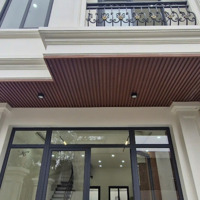 Nhà Đẹp Song Phương Dt42*3T Gần Đại Lộ Thăng Long
