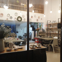 Cho Thuê Nhà Phố R4-65 Hưng Gia 2 - (Đường Nội Khu), Phú Mỹ Hưng, Giá 50 Triệu/Tháng