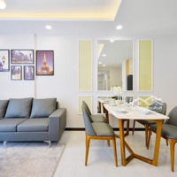 Cần Bán Gấp Chcc Him Lam Chợ Lớn , Hậu Giang , Quận 6 .Diện Tích- 97M2 2 Phòng Ngủ 2 Vệ Sinh, Giá Bán 3 Tỷ 750 Có Sổ Hồng