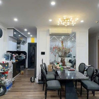 Duy Nhất Căn Hộ 4 Phòng Ngủ 3 Vệ Sinh180M2 Full Nội Thất. Sẵn Sổ Giao Dịch