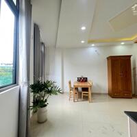 Căn hộ 1PN tách bếp Full nội thất ( 2 máy lạnh) gần sân bay Tân Sơn Nhất