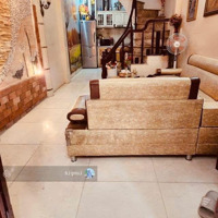 Nhà Dân Xây - Đẹp Ở Ngay Tại Triều Khúc - Thanh Trì - Hà Nội. 32M2 5T, Ngõ Trước Nhà 3M. Giá Hời.